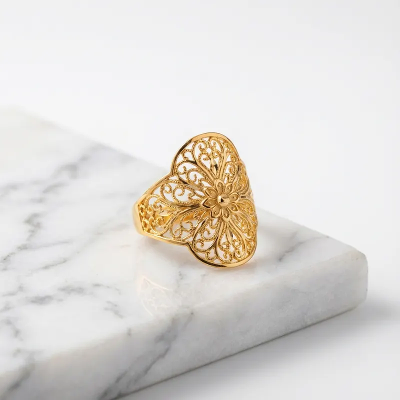 Gold Signet Ring (Men)